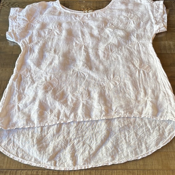 Gorgeous White Italian Linen Embroidered Top - Picture 13 of 14